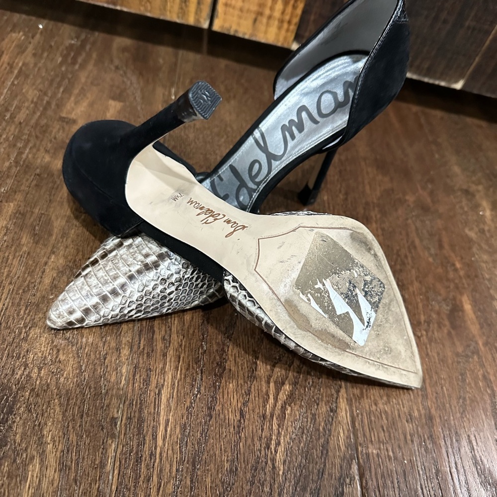 Sam Edelman snake skin cut out heels - Picture 5 of 6